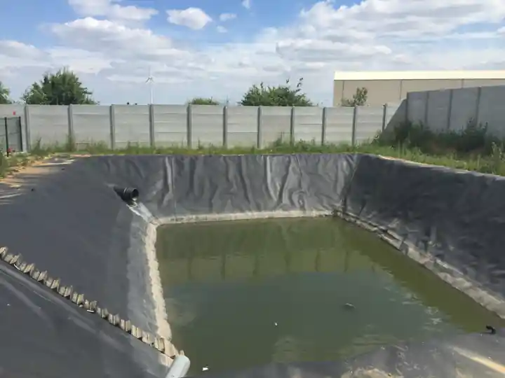 Assistance à maîtrise d'ouvrage eau ICPE : bassin d'eaux pluviales d'un site industriel